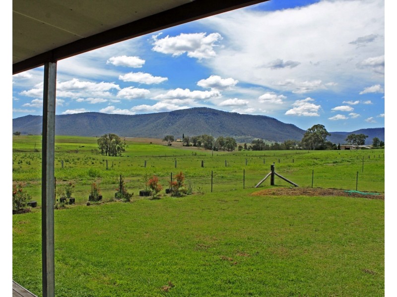 4 Ramsay Street, Maryvale QLD 4370