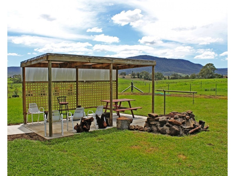 4 Ramsay Street, Maryvale QLD 4370