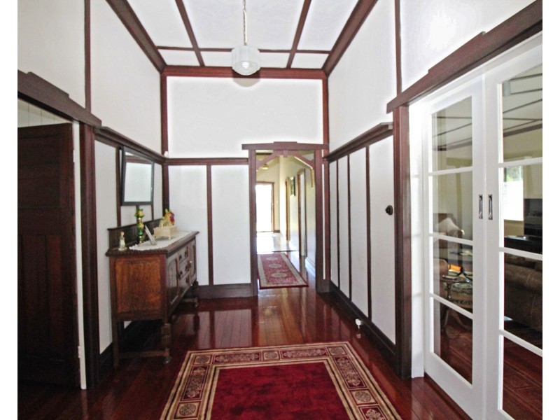 94 Victoria St, Warwick QLD 4370