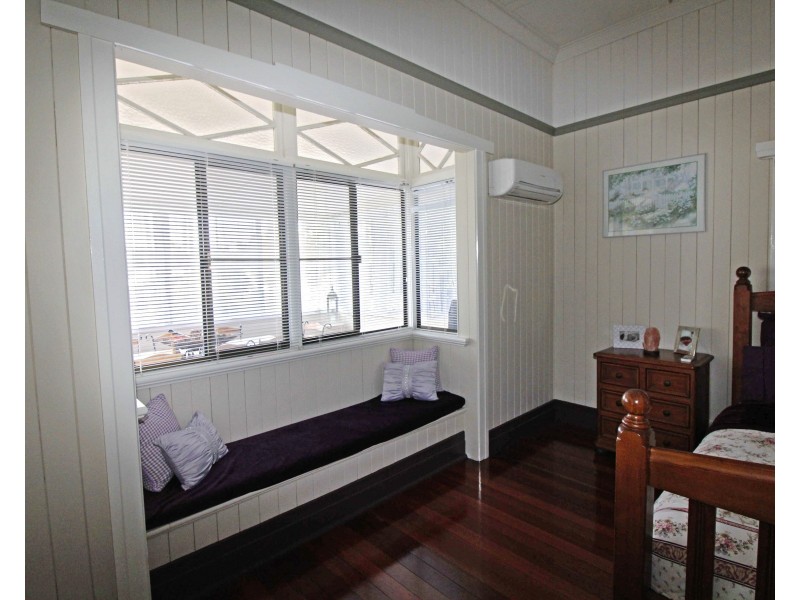 94 Victoria St, Warwick QLD 4370