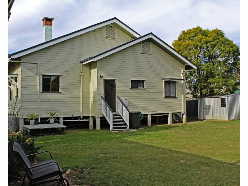 94 Victoria St, Warwick QLD 4370