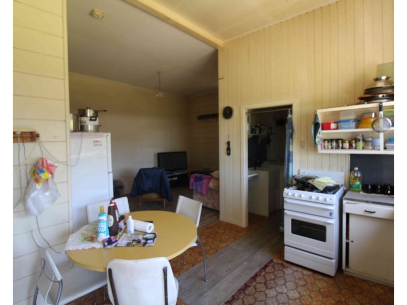 89 Victoria St, Warwick QLD 4370