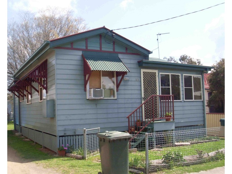 33-35 Myall Avenue, Warwick QLD 4370