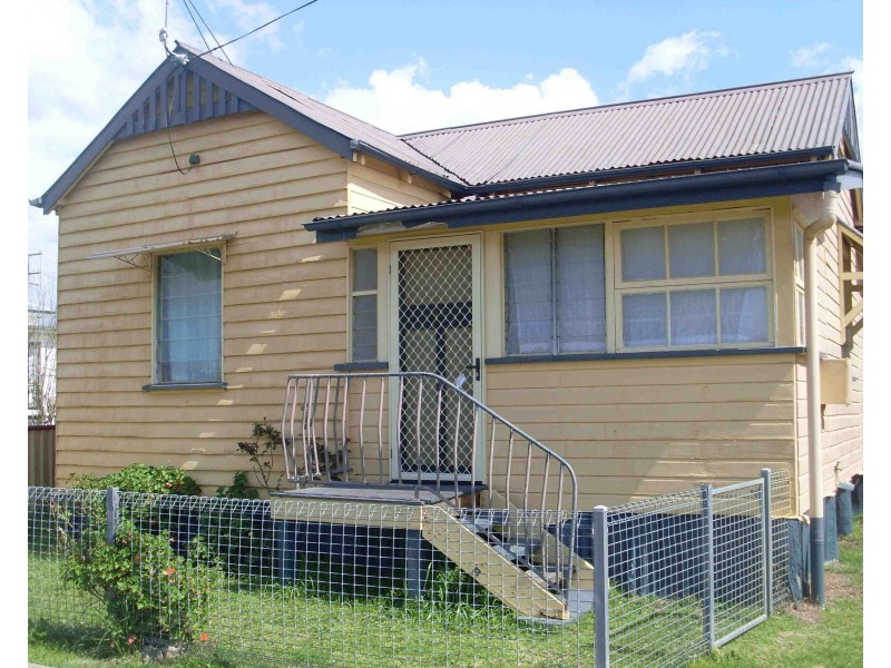 33-35 Myall Avenue, Warwick QLD 4370