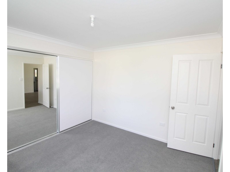 6 Stonewood Cres, Warwick QLD 4370