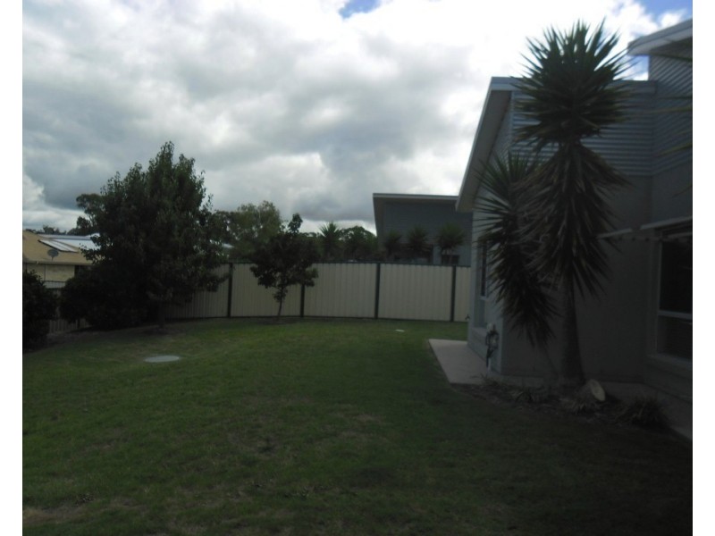 11 Floribunda Ave, Warwick QLD 4370