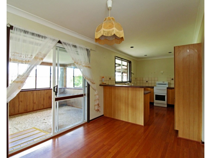 13 Bunker Ave, Warwick QLD 4370