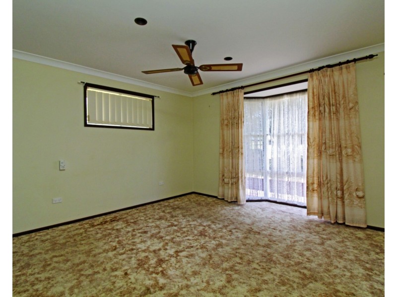 13 Bunker Ave, Warwick QLD 4370