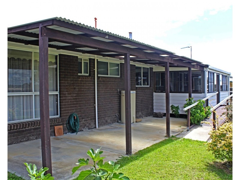 13 Bunker Ave, Warwick QLD 4370