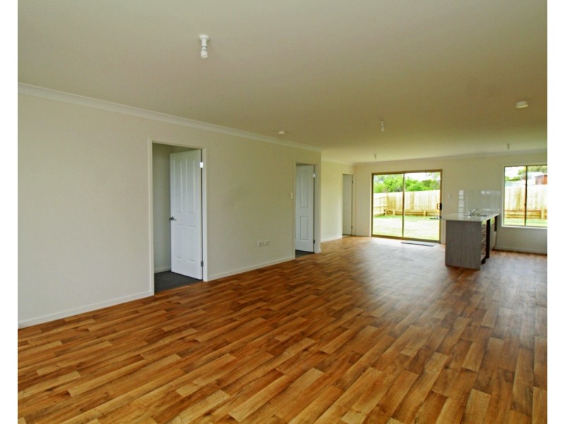 2D Wallace St, Warwick QLD 4370