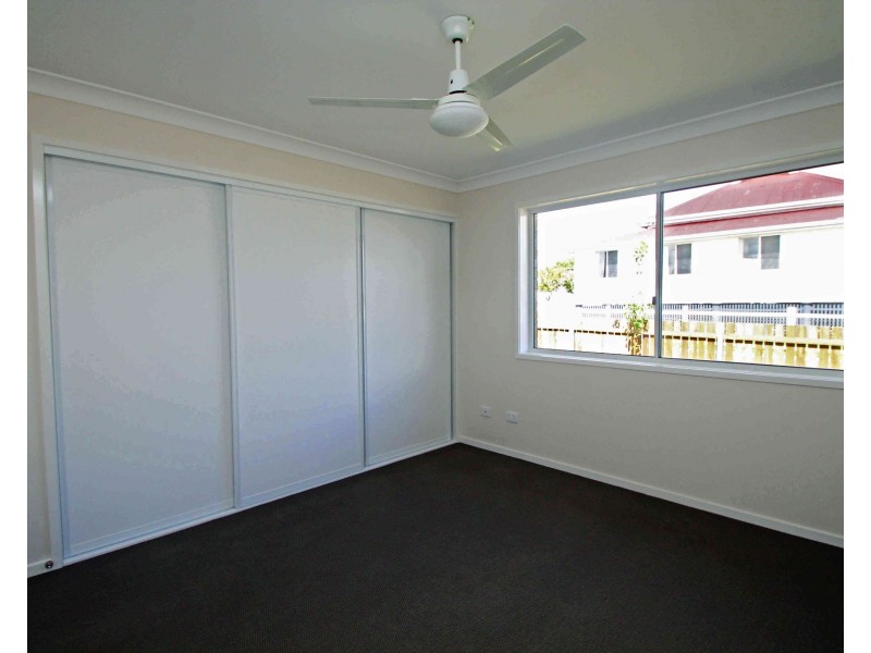 2/43 Pratten Street, Warwick QLD 4370