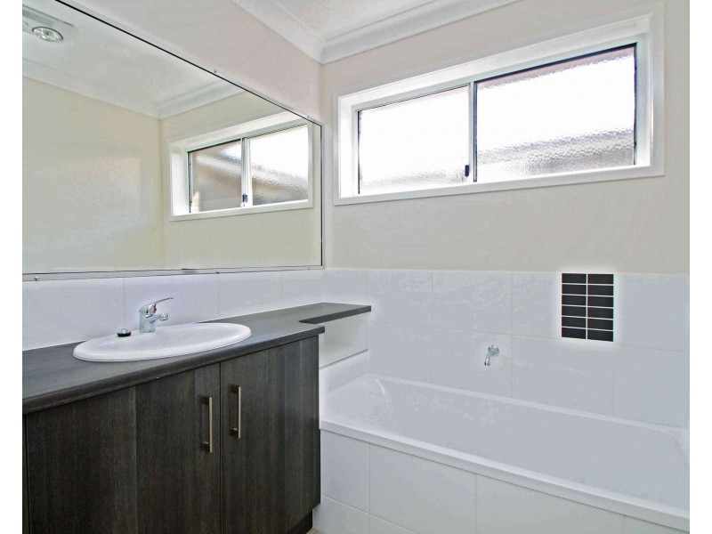 2/43 Pratten Street, Warwick QLD 4370