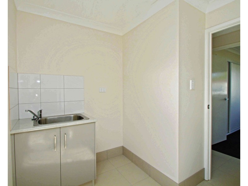 2/43 Pratten Street, Warwick QLD 4370