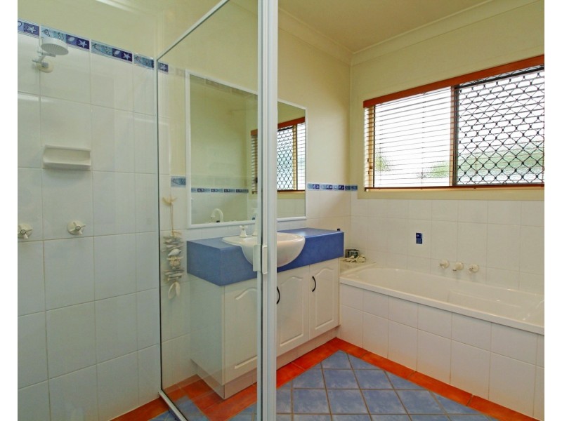 4 Willow St, Warwick QLD 4370