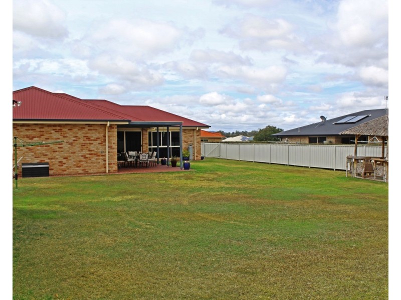 4 Willow St, Warwick QLD 4370