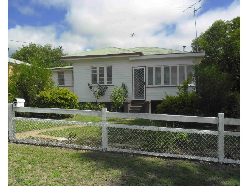 1 Clarke St, Warwick QLD 4370