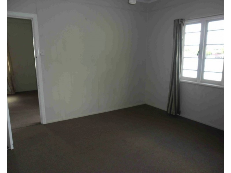 1 Clarke St, Warwick QLD 4370