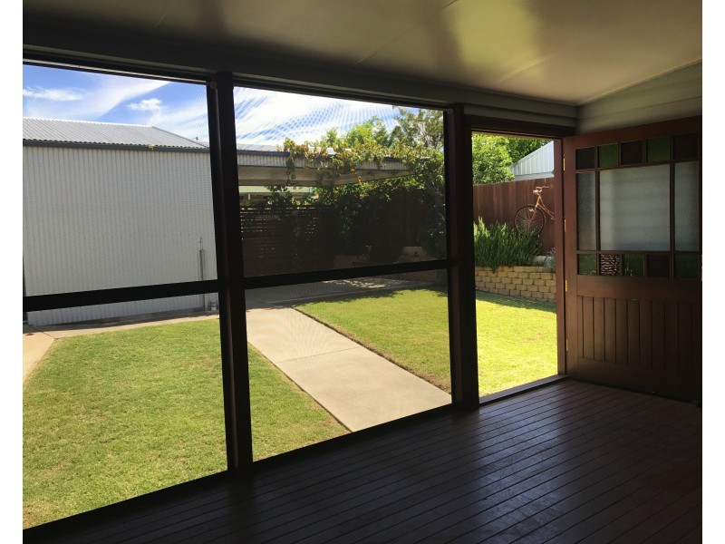22 Percy St, Warwick QLD 4370