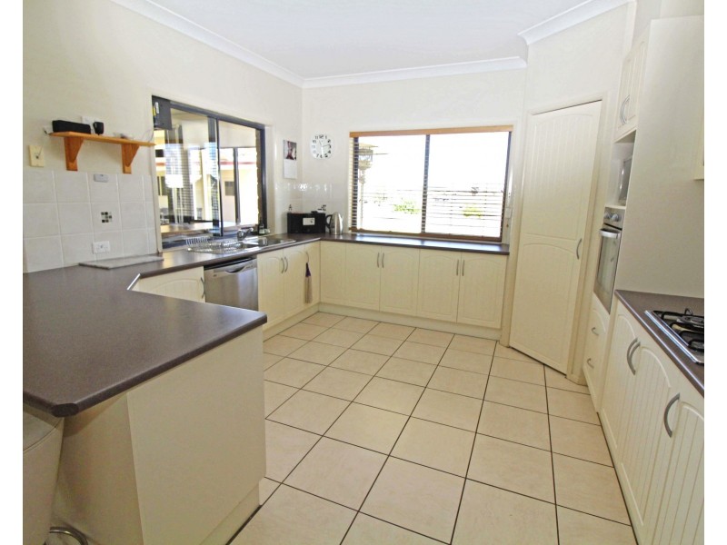 48 Doncaster Drive, Warwick QLD 4370