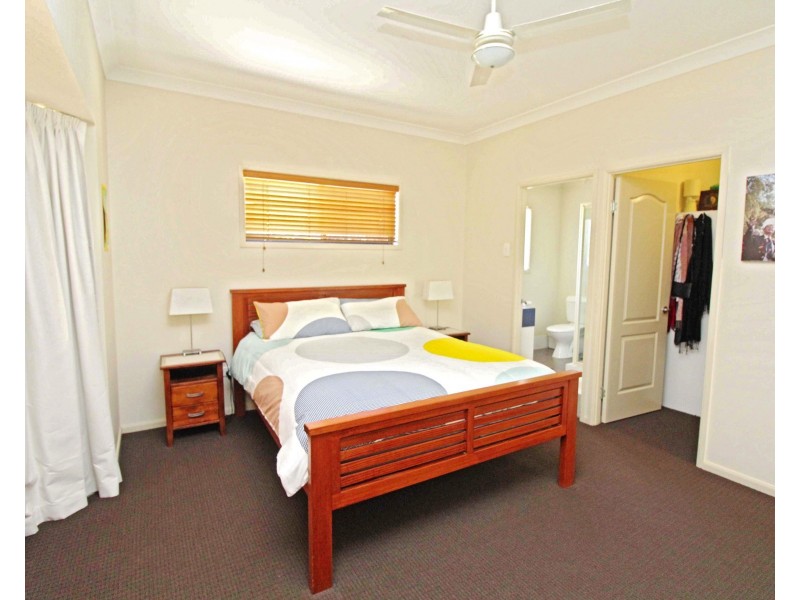 48 Doncaster Drive, Warwick QLD 4370