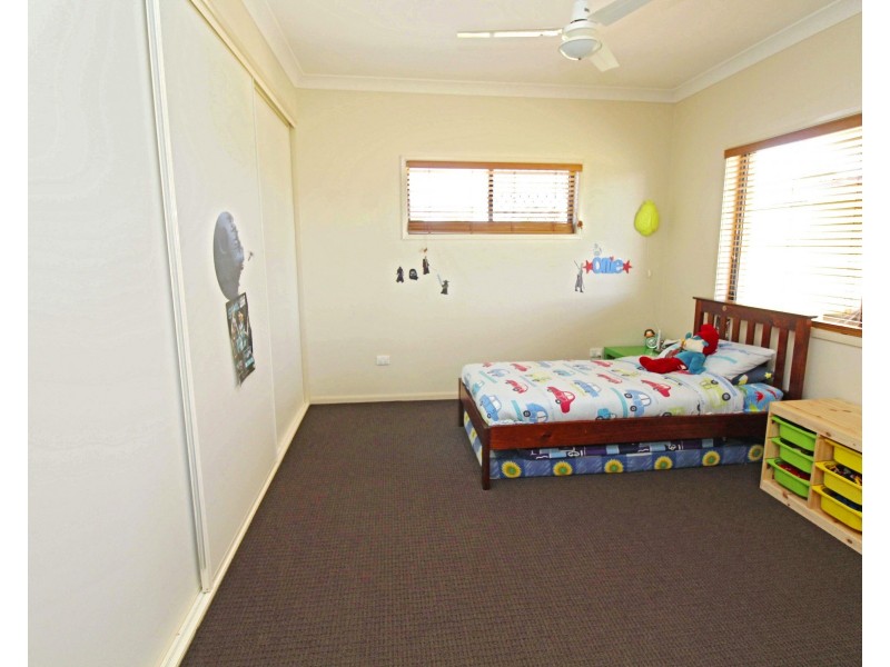 48 Doncaster Drive, Warwick QLD 4370