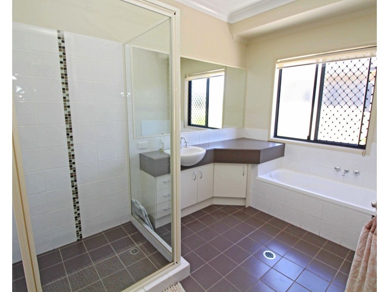 48 Doncaster Drive, Warwick QLD 4370