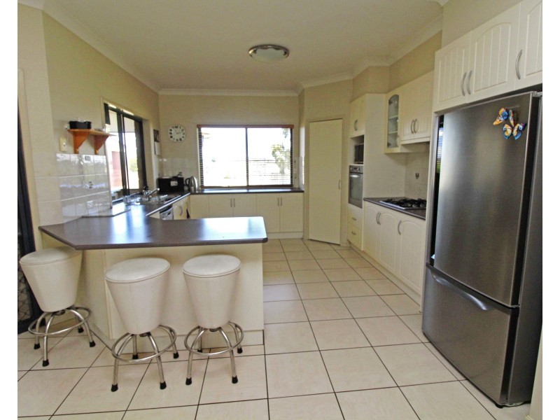 48 Doncaster Drive, Warwick QLD 4370
