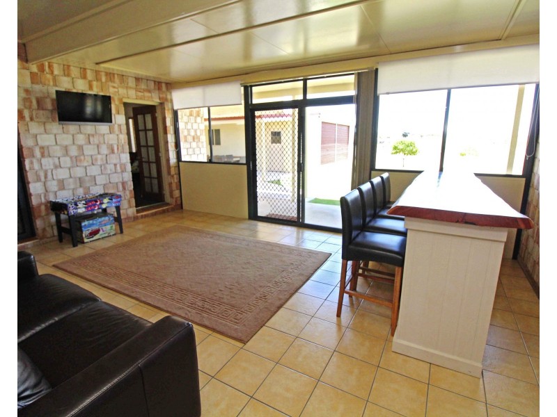48 Doncaster Drive, Warwick QLD 4370