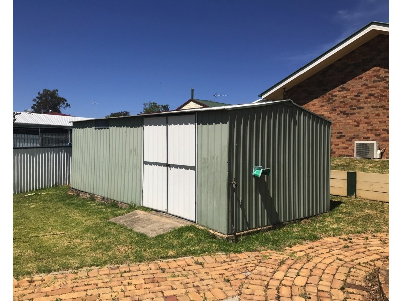 24 Ross Street, Warwick QLD 4370