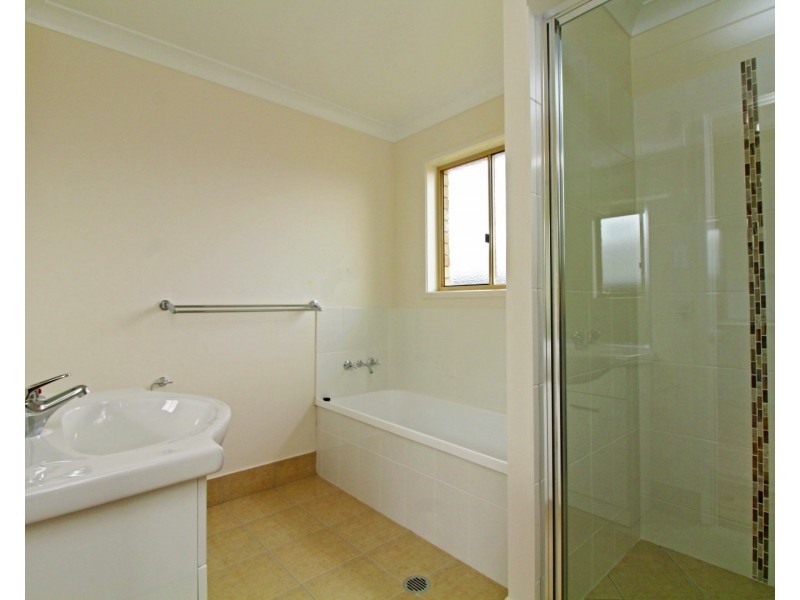 2D Wallace Street, Warwick QLD 4370