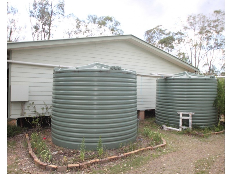 71 Hendon Deuchar Rd, Deuchar QLD 4362
