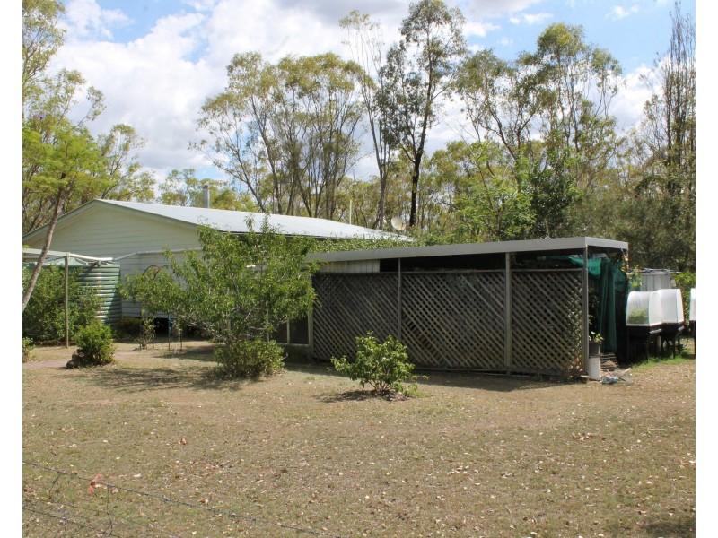 71 Hendon Deuchar Rd, Deuchar QLD 4362