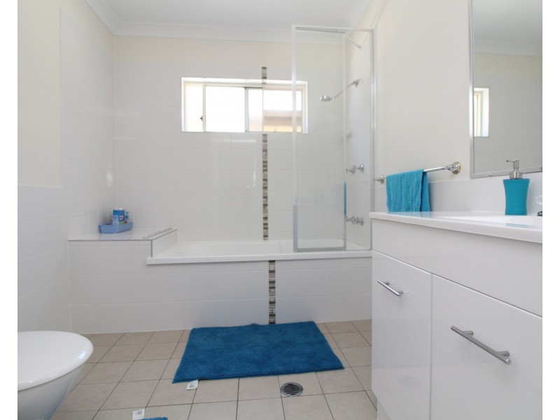 13 Augusta Close, Warwick QLD 4370