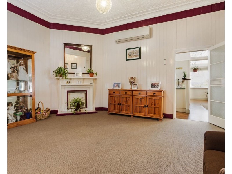 45 Pratten St, Warwick QLD 4370