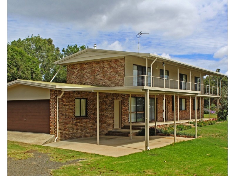 93 Bisley Street, Warwick QLD 4370