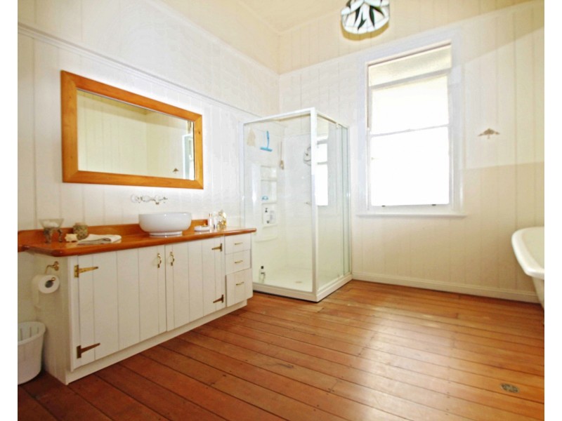 270 Black Soil Lane, Upper Wheatvale QLD 4370