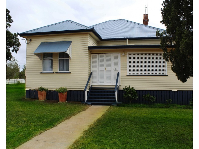 270 Black Soil Lane, Upper Wheatvale QLD 4370