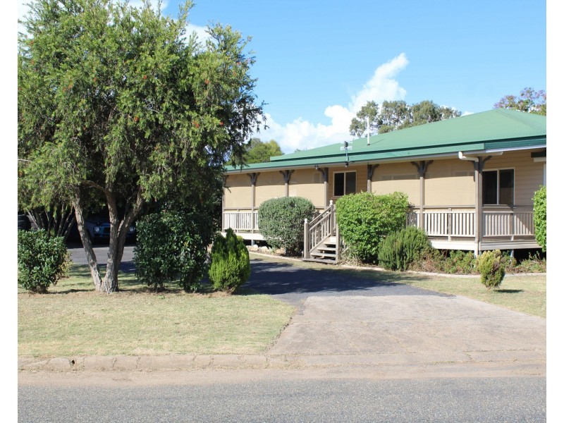 23 Rose St, Warwick QLD 4370