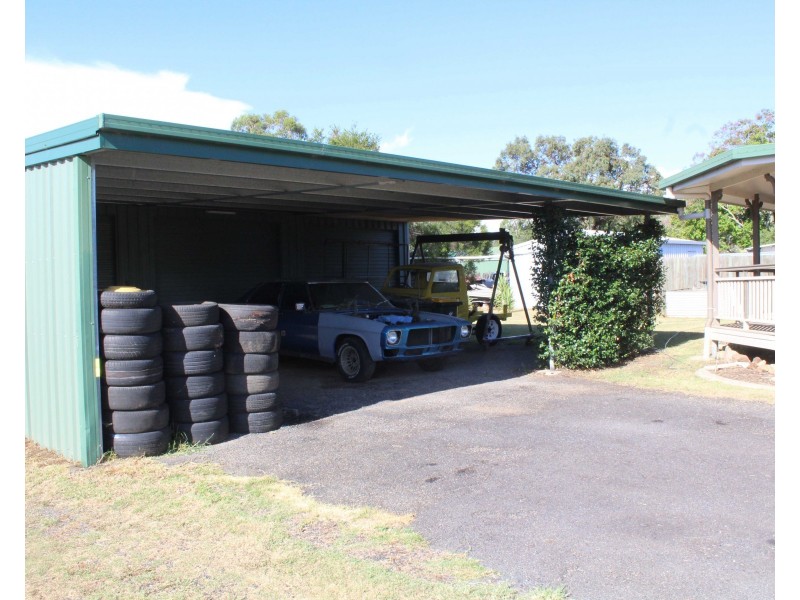 23 Rose St, Warwick QLD 4370