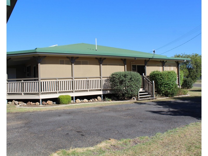 23 Rose St, Warwick QLD 4370