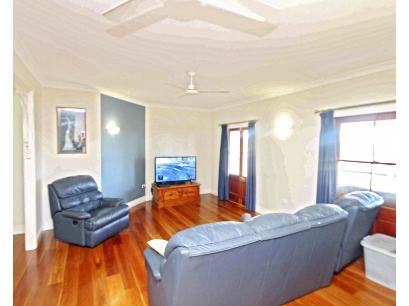 20439 New England Hwy, Warwick QLD 4370