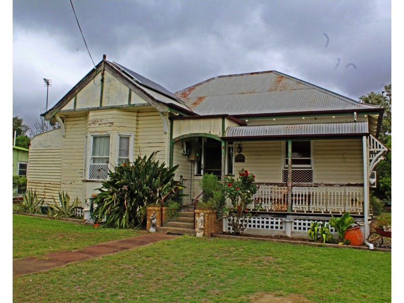 41 Wantley St, Warwick QLD 4370