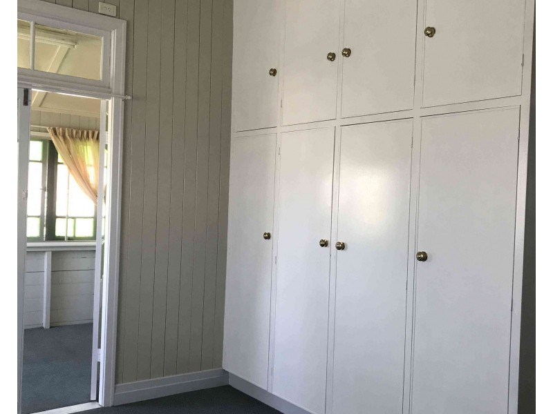 37 Wood Street, Warwick QLD 4370