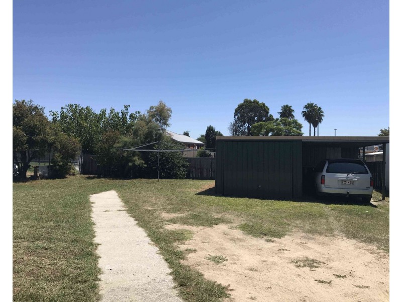 37 Wood Street, Warwick QLD 4370