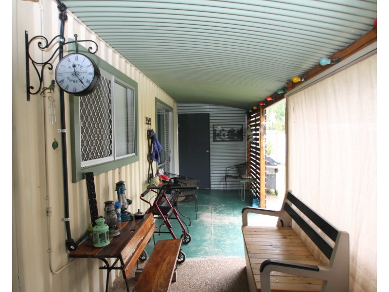 33 Lester St, Pratten QLD 4370