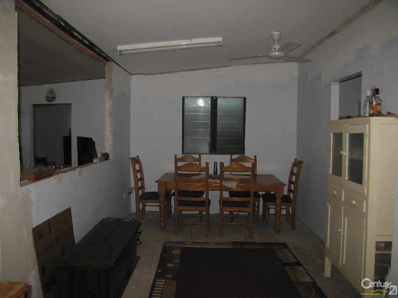 11 Golden Willows Drive, Willows QLD 4702