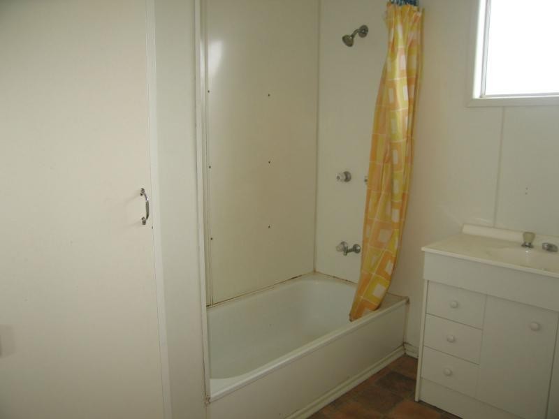 18 Fern Street, Blackwater QLD 4717