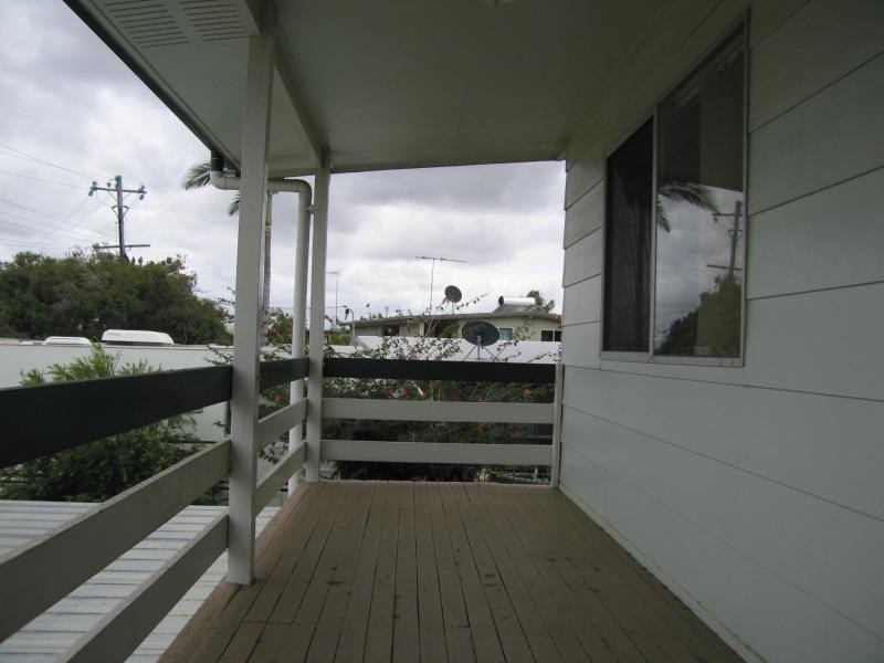 18 Fern Street, Blackwater QLD 4717