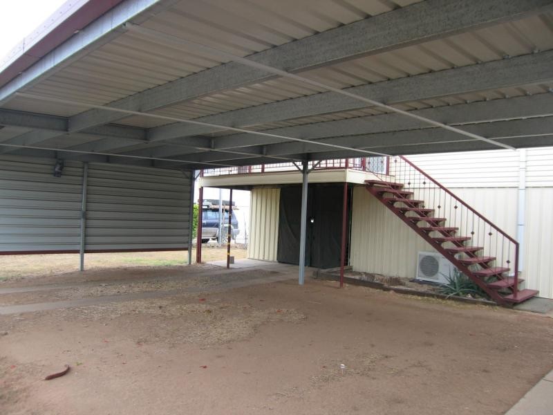 14 Cork Street, Blackwater QLD 4717