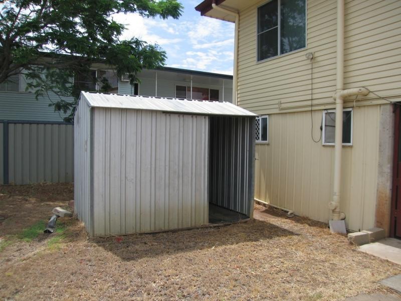 14 Cork Street, Blackwater QLD 4717